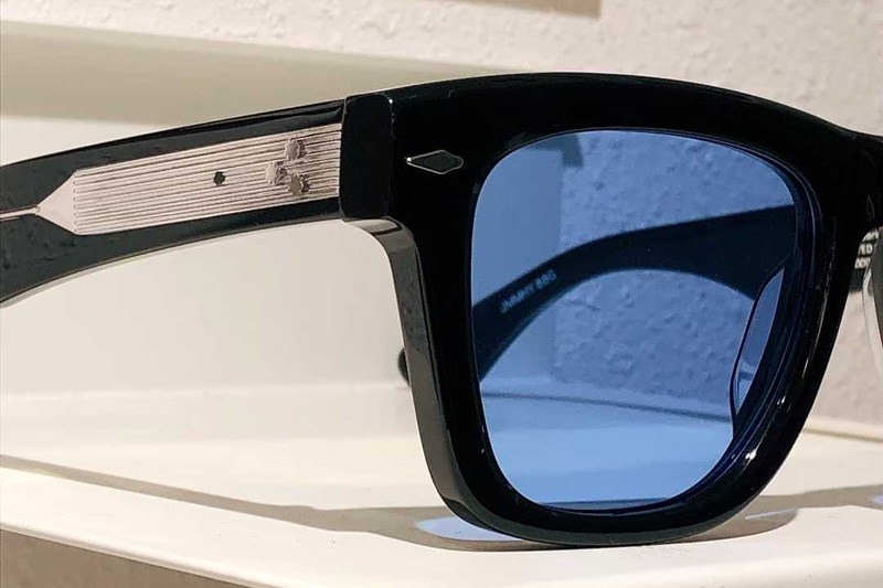 glasses