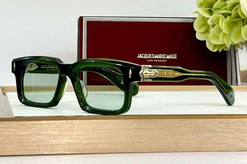 glasses