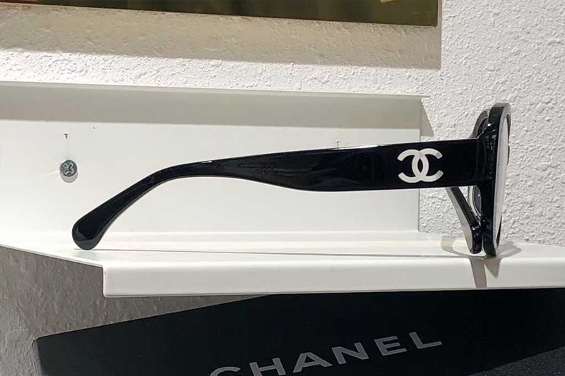 glasses