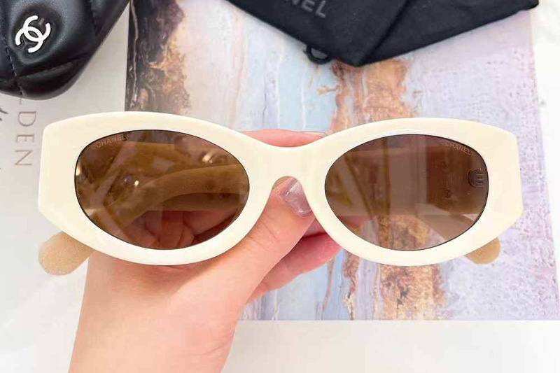 glasses
