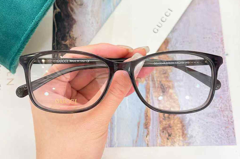 glasses