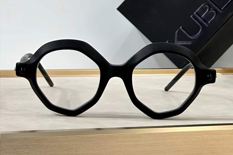 glasses